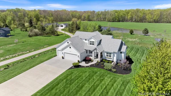 $1,190,900 | 8115 Hanna Lake Avenue Southeast, Caledonia, MI 49316