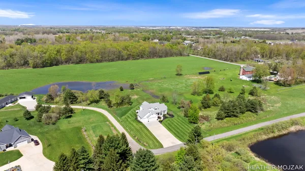 $1,190,900 | 8115 Hanna Lake Avenue Southeast, Caledonia, MI 49316
