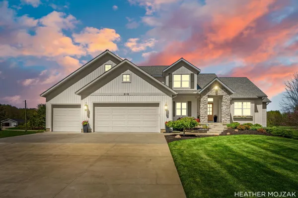 $1,190,900 | 8115 Hanna Lake Avenue Southeast, Caledonia, MI 49316