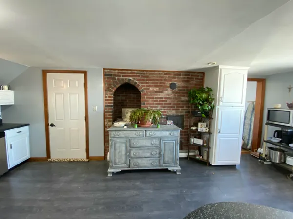 $265,000 | 2382 Exeter Road, Exeter, ME 04435