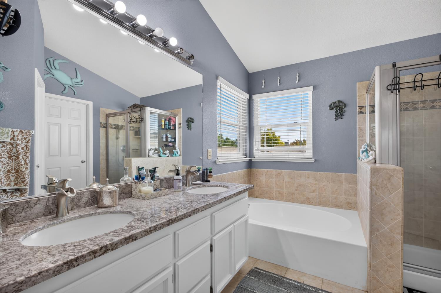8441 Lilac Ridge Court Antelope, CA 95843 - Photo 21 of 38 Gallery Image 21