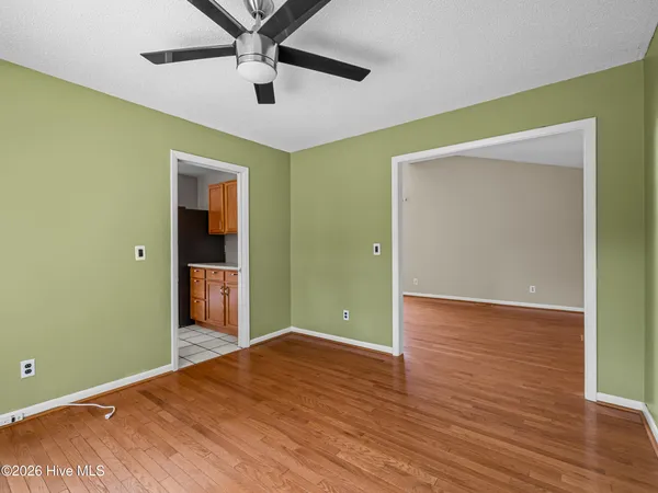 $380,000 | 2200 Colony Plaza, Jacksonville, NC 28546