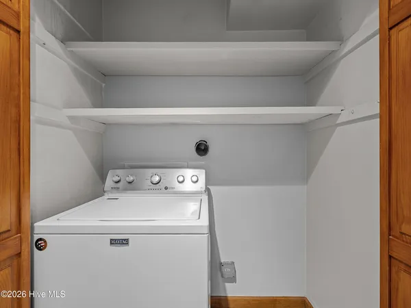 $380,000 | 2200 Colony Plaza, Jacksonville, NC 28546