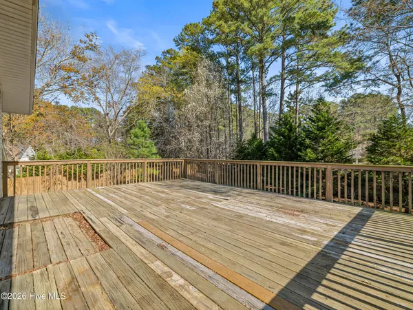 $380,000 | 2200 Colony Plaza, Jacksonville, NC 28546