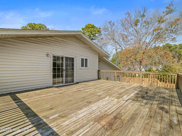 $380,000 | 2200 Colony Plaza, Jacksonville, NC 28546