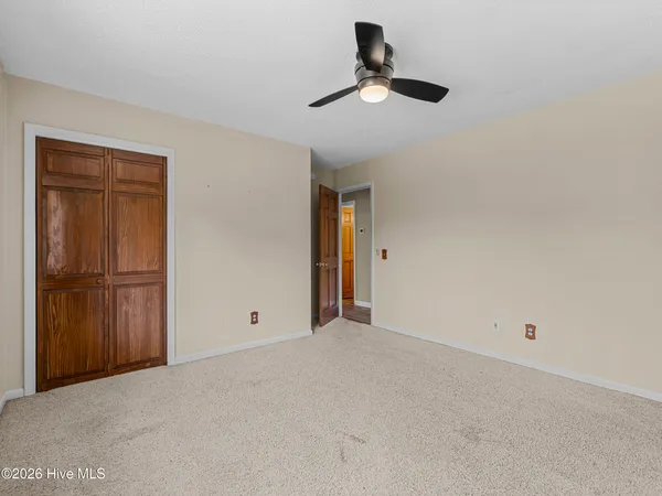 $380,000 | 2200 Colony Plaza, Jacksonville, NC 28546