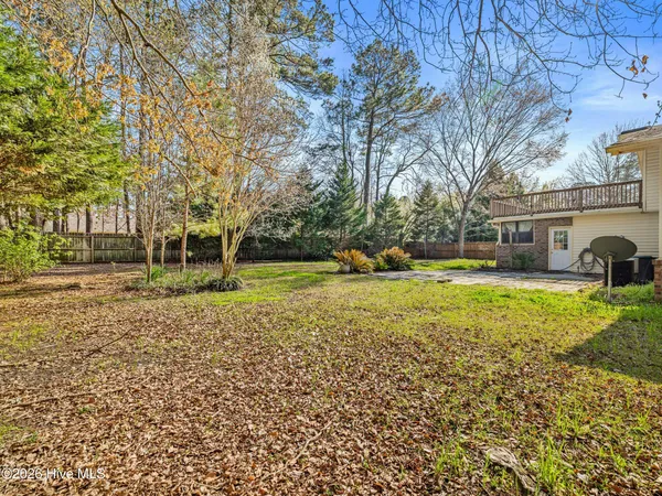 $380,000 | 2200 Colony Plaza, Jacksonville, NC 28546