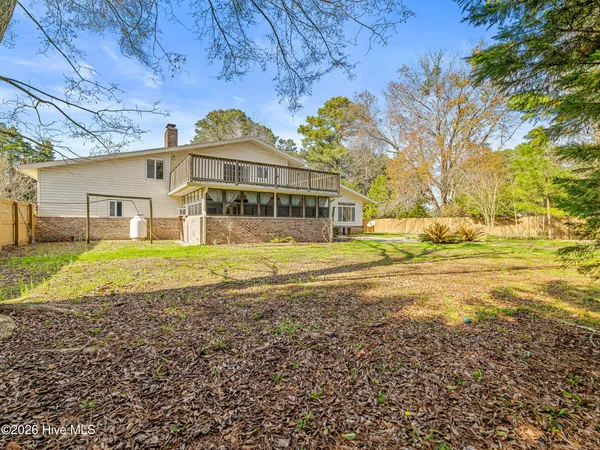 $380,000 | 2200 Colony Plaza, Jacksonville, NC 28546