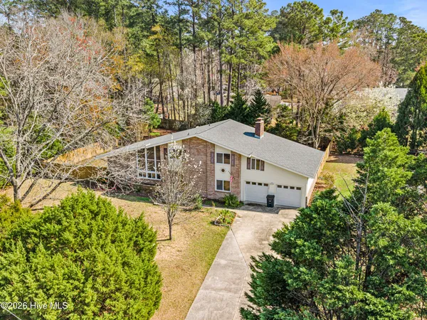 $380,000 | 2200 Colony Plaza, Jacksonville, NC 28546
