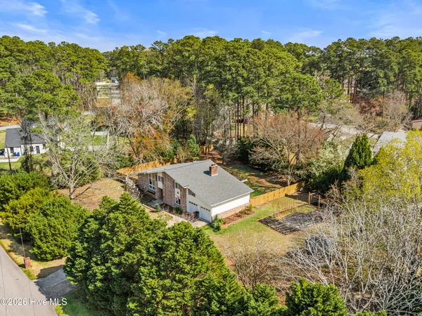 $380,000 | 2200 Colony Plaza, Jacksonville, NC 28546