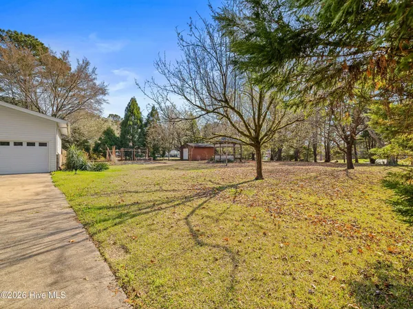 $380,000 | 2200 Colony Plaza, Jacksonville, NC 28546