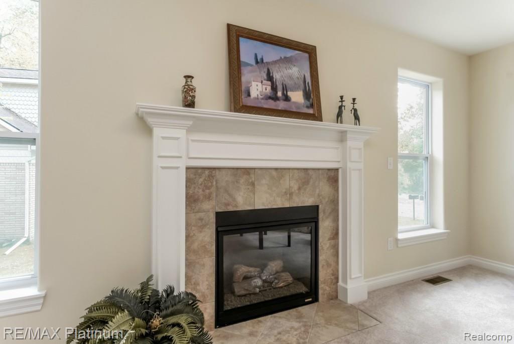 10101 Imus Road Pinckney, MI 48169 - Photo 9 of 38