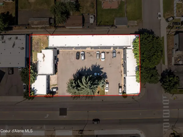 $2,750,000 | 2009 East Sherman Avenue, Coeur D'Alene, ID 83814