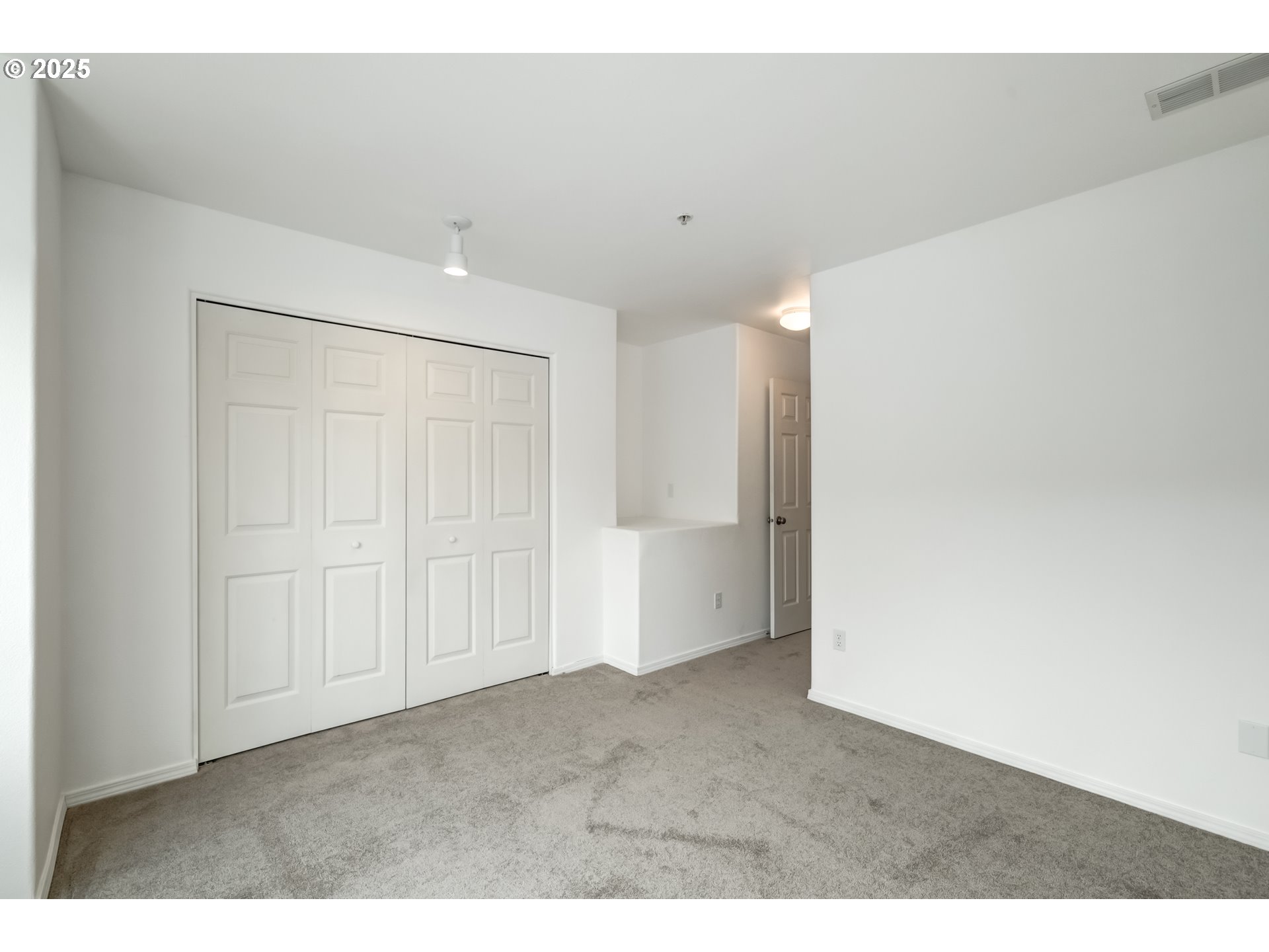 16080 Southwest Audubon Street, Unit 103 Beaverton, OR 97003 - Photo 16 of 24 a view of an empty room