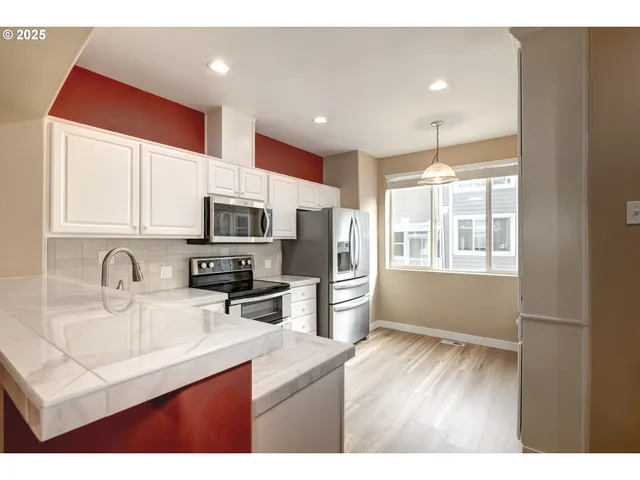 $338,500 | 16080 Southwest Audubon Street, Unit 103, Beaverton, OR 97003