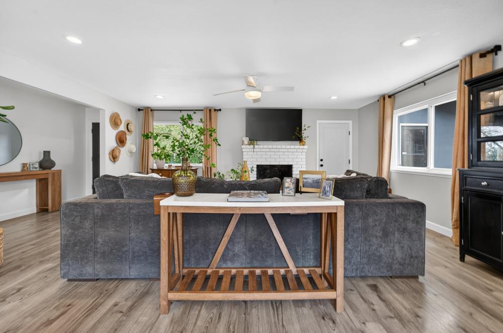 4536 Stonewall Drive Fair Oaks, CA 95628 - Photo 16 of 67