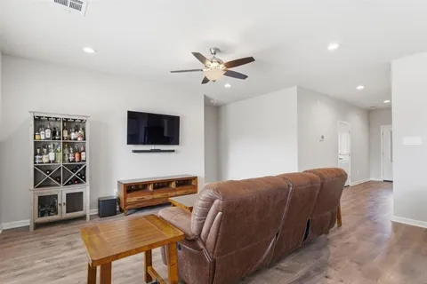 $299,900 | 293 Paisley Parkway, Sulphur, LA 70665