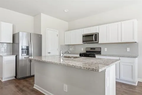 $299,900 | 293 Paisley Parkway, Sulphur, LA 70665