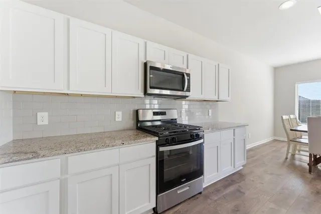 $299,900 | 293 Paisley Parkway, Sulphur, LA 70665