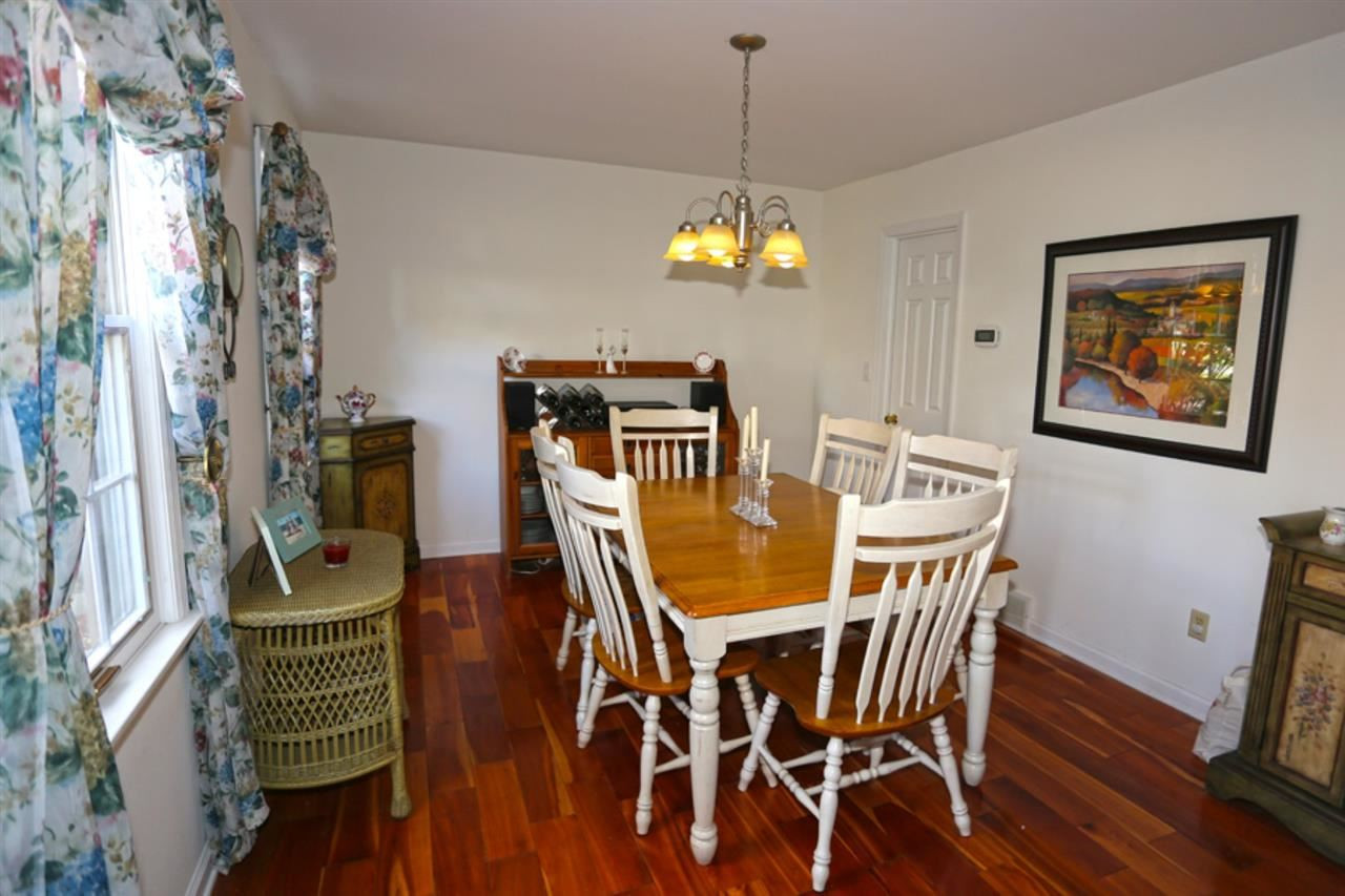 706 Lisha Kill Road Niskayuna, NY 12309 - Photo 3 of 25 Photo 3