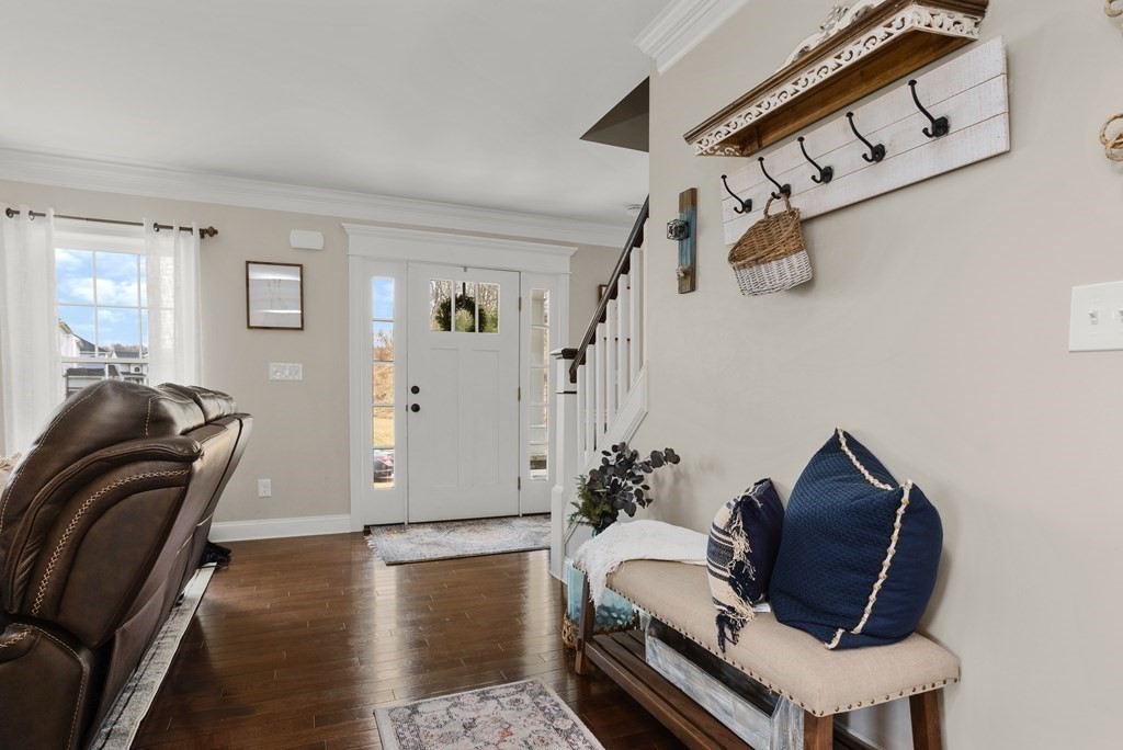 193 High Hill Road Swansea, MA 02777 - Photo 11 of 38