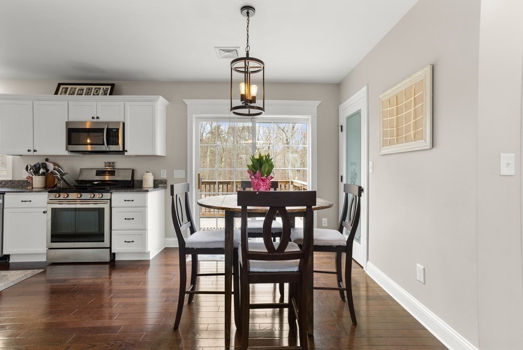 193 High Hill Road Swansea, MA 02777 - Photo 9 of 38