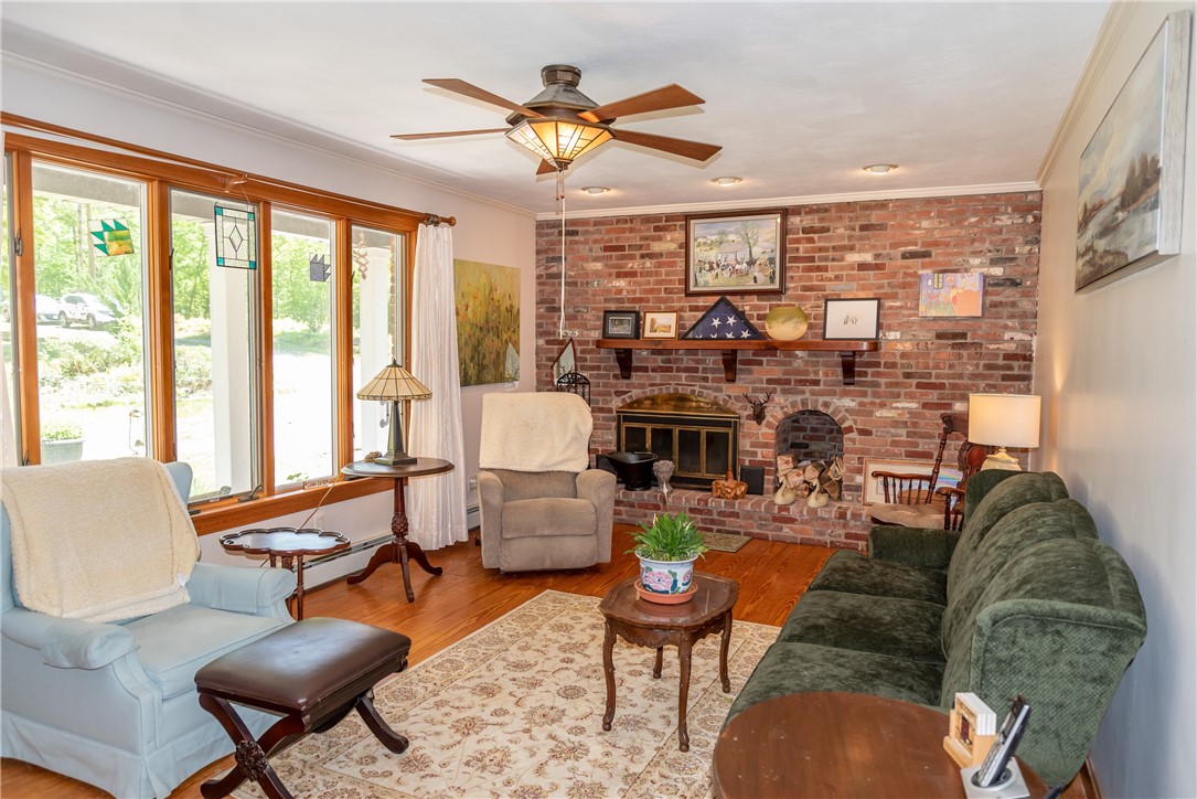 282 Arcadia Road Richmond, RI 02832 - Photo 10 of 42
