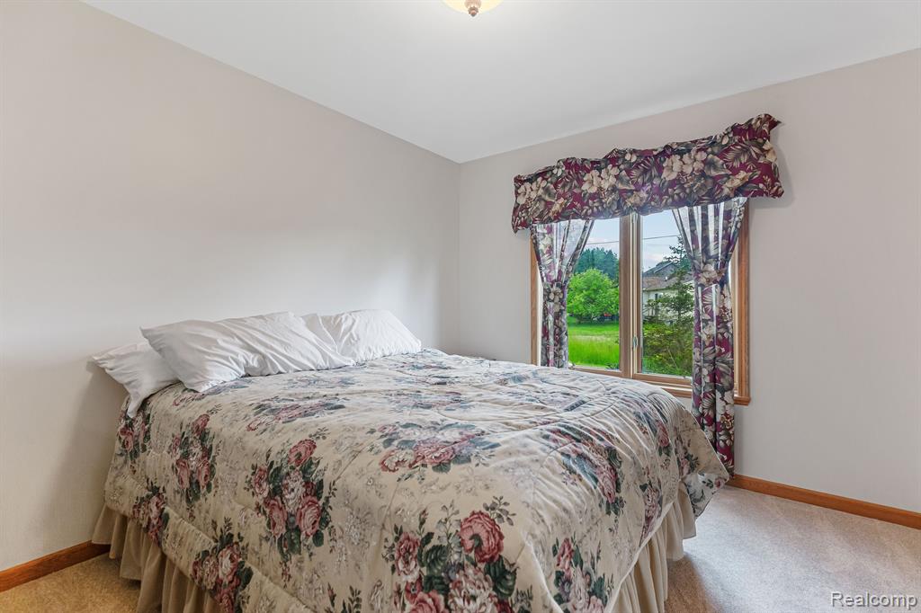 54200 Fairchild Road Macomb, MI 48042 - Photo 30 of 47 Gallery Image 30