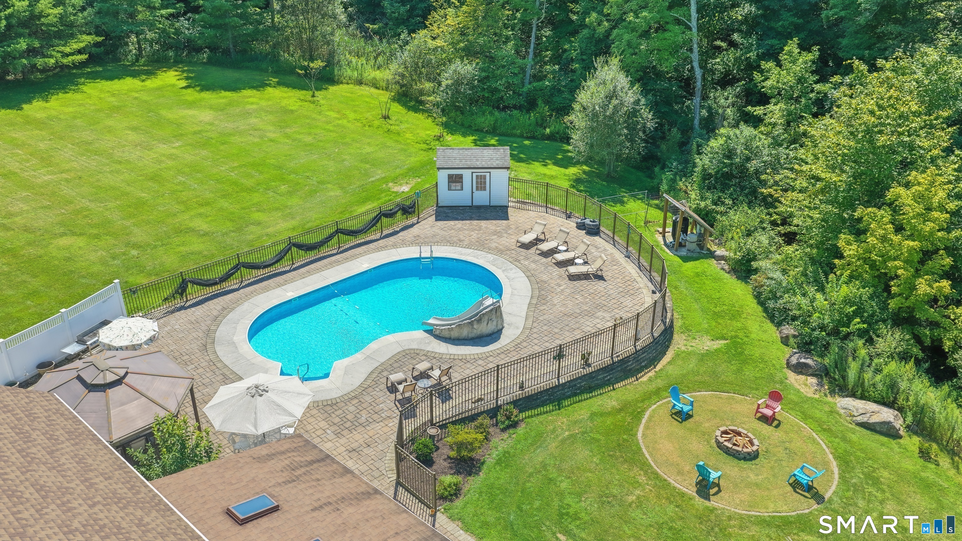 37 Tunnel Road Newtown, CT 06470 - Photo 30 of 39 Gallery Image 30