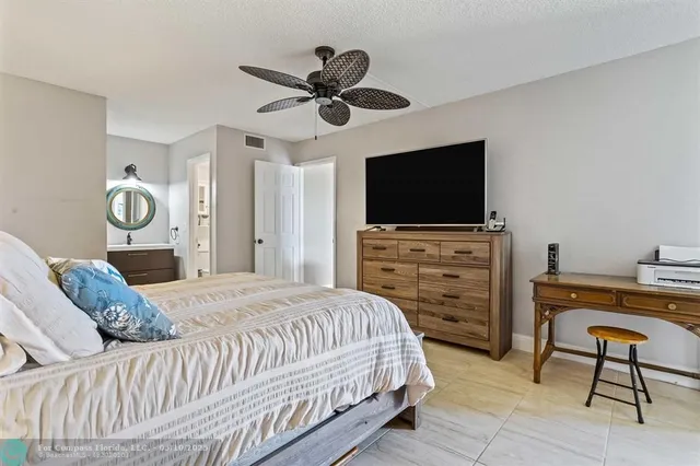 $204,900 | 3650 Environ Boulevard, Unit 409, Lauderhill, FL 33319