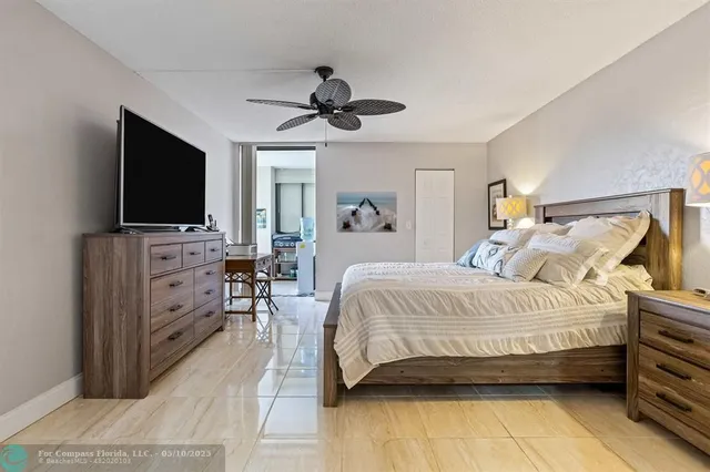 $204,900 | 3650 Environ Boulevard, Unit 409, Lauderhill, FL 33319