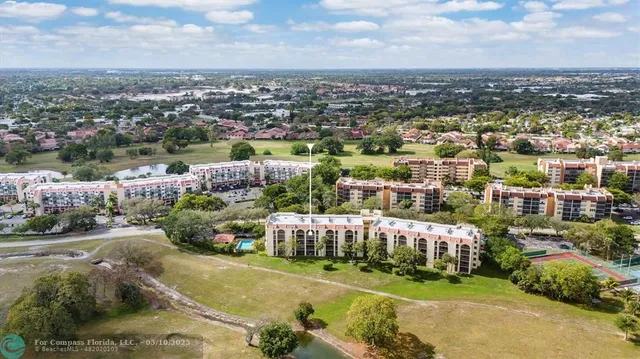 $204,900 | 3650 Environ Boulevard, Unit 409, Lauderhill, FL 33319