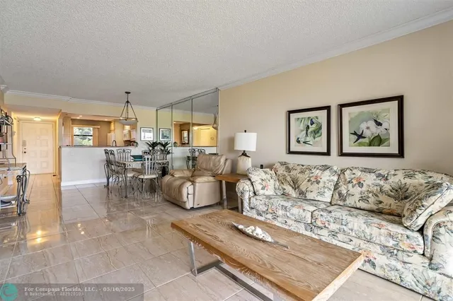 $204,900 | 3650 Environ Boulevard, Unit 409, Lauderhill, FL 33319