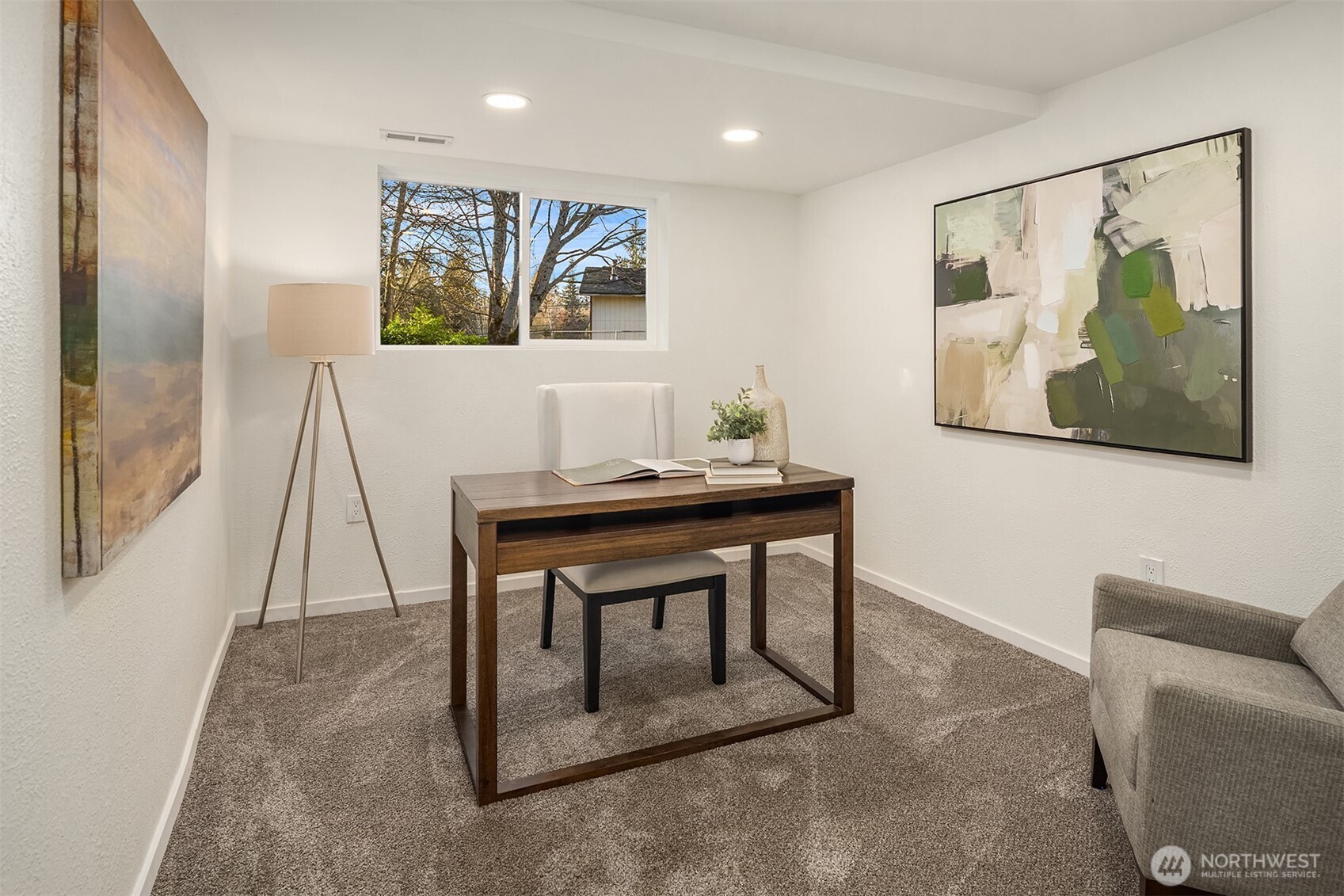 14410 48th Place West Edmonds, WA 98026 - Photo 18 of 24 a workspace with furniture and window