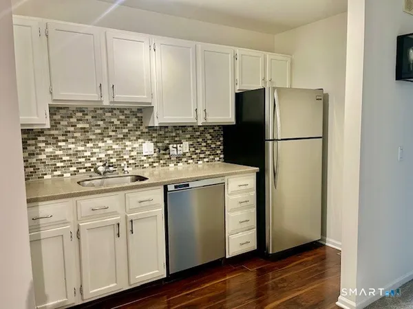 $2,350 | 44 Glenrock, Unit 44, Norwalk, CT 06850