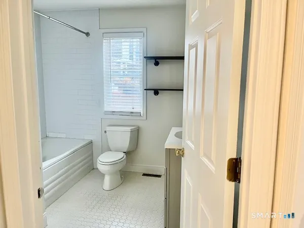 $2,350 | 44 Glenrock, Unit 44, Norwalk, CT 06850
