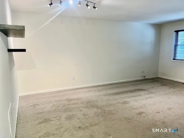 $2,350 | 44 Glenrock, Unit 44, Norwalk, CT 06850