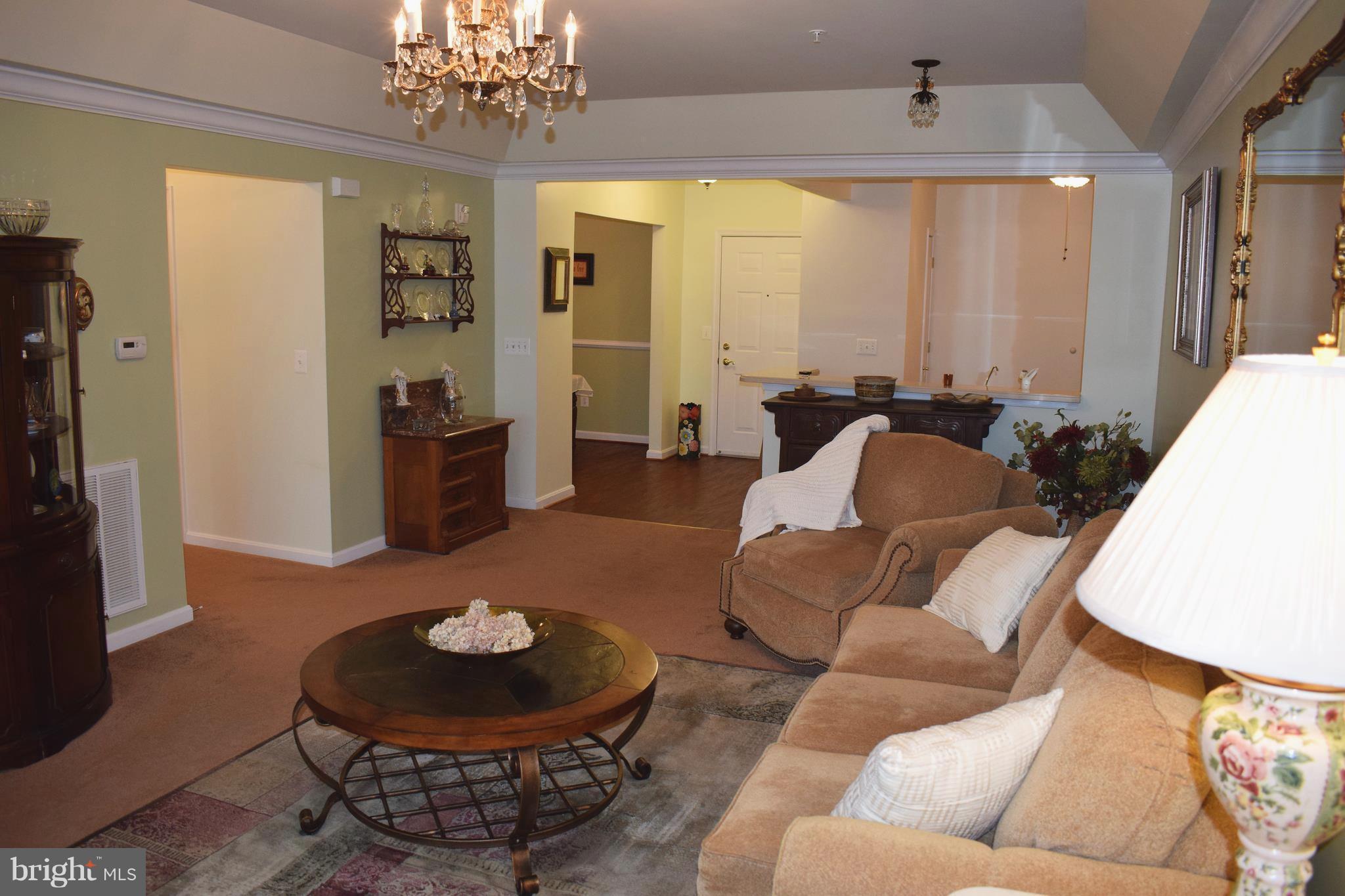 7335 Brookview Road, Unit 401 Elkridge, MD 21075 - Photo 4 of 18 Living Room