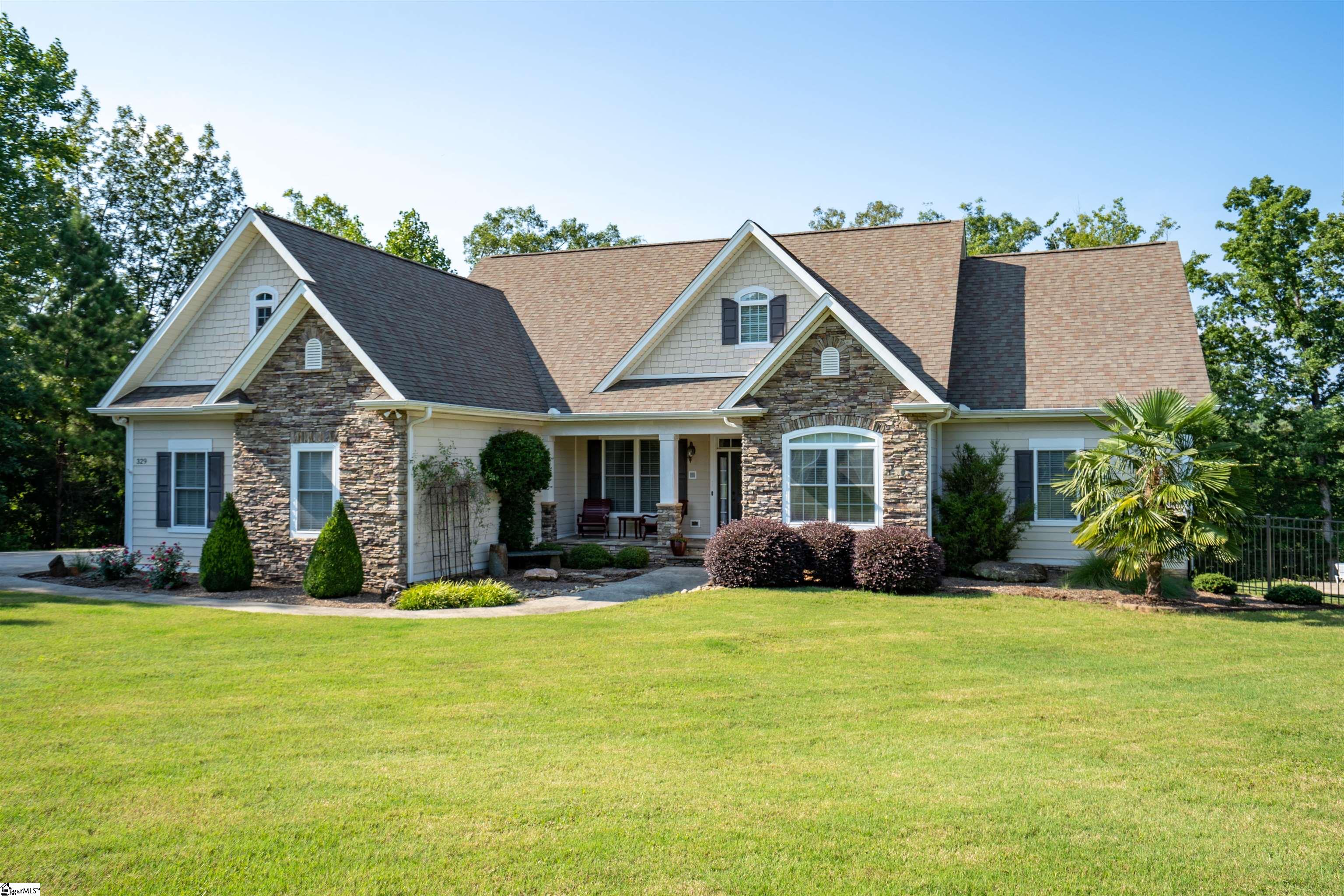 329 Stardust Lane Seneca, SC 29672 - Photo 2 of 36 Gallery Image 2