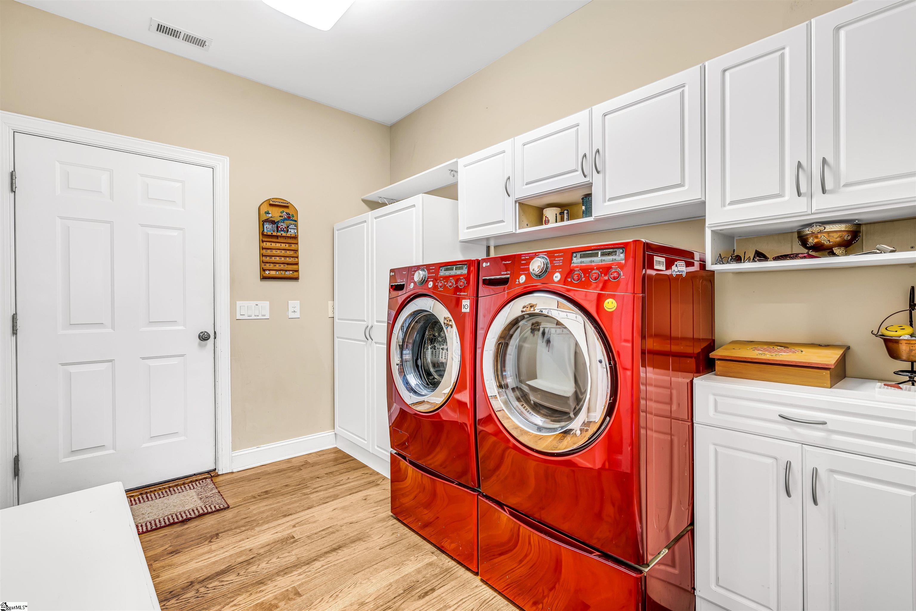 329 Stardust Lane Seneca, SC 29672 - Photo 31 of 36 Gallery Image 31