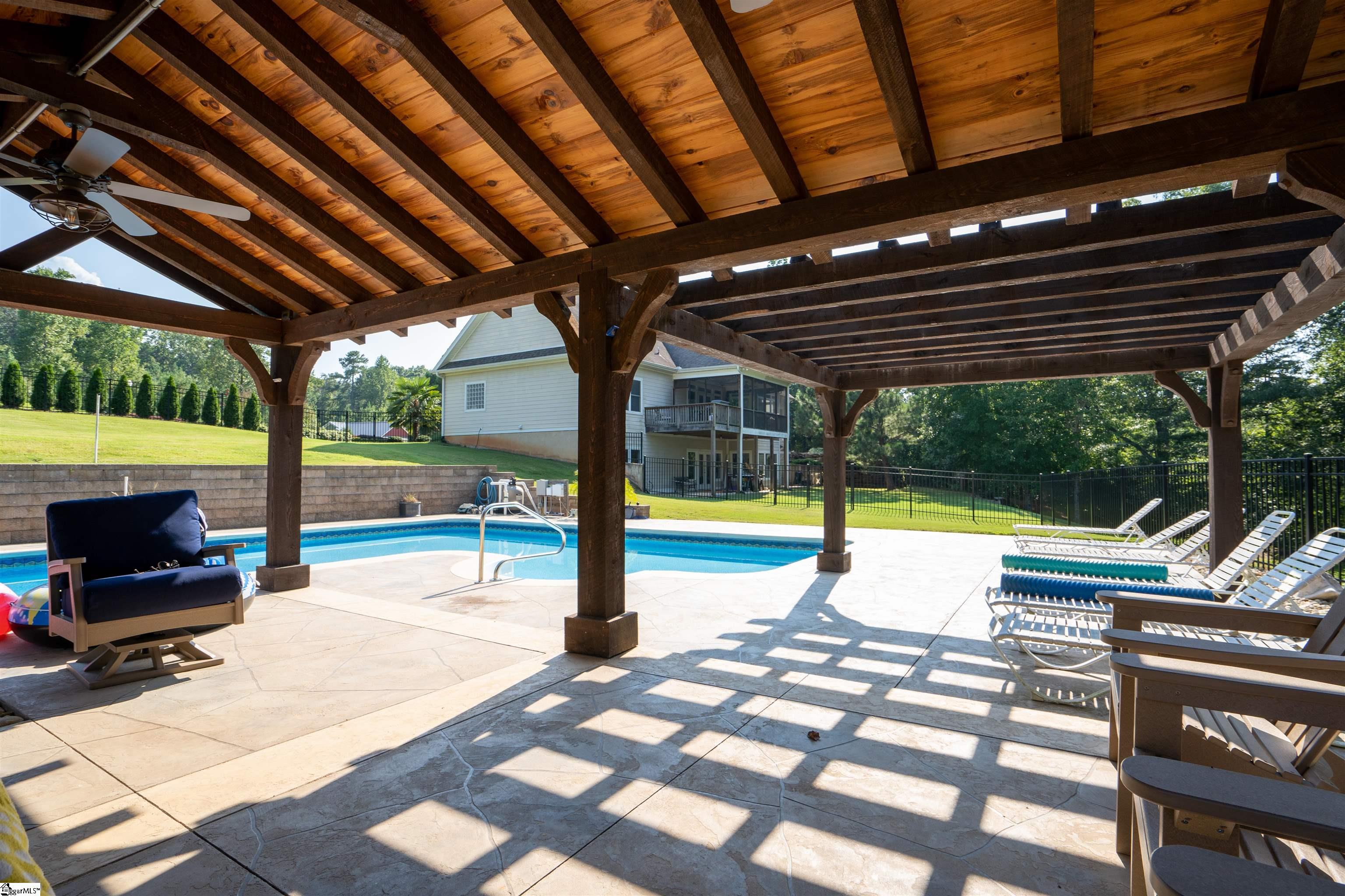 329 Stardust Lane Seneca, SC 29672 - Photo 10 of 36 Gallery Image 10