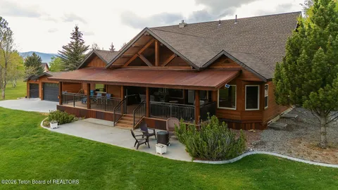$1,199,000 | 173 Fairway Avenue, Thayne, WY 83127