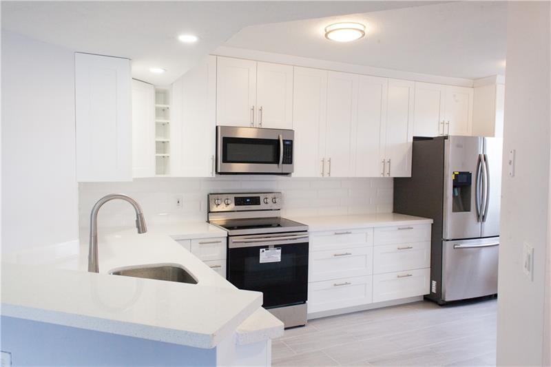 9055 Wiles Road, Unit 307 Coral Springs, FL 33067 - Photo 1 of 4 20181205002816087335000000-o