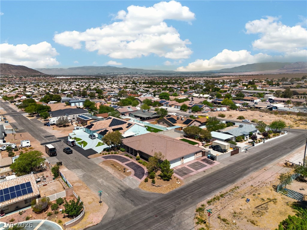1640 Rocking Horse Drive Henderson, NV 89002 - Photo 71 of 88