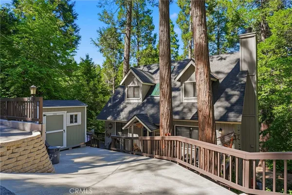 $495,000 | 26216 Lake Forest Drive, Twin Peaks, CA 92391