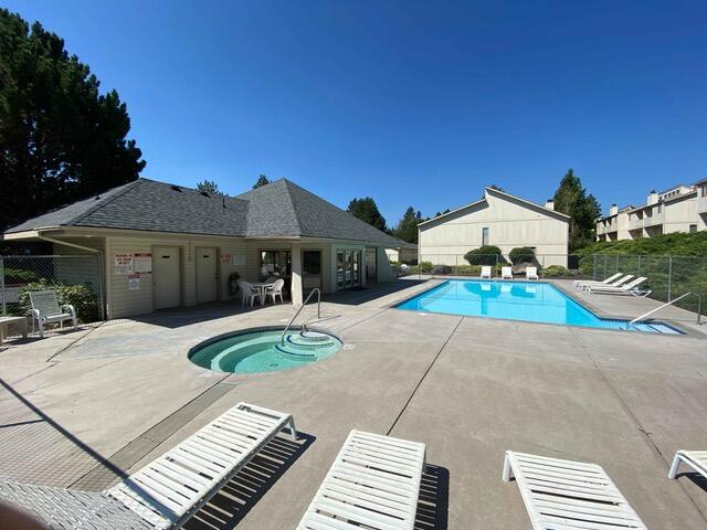 1050 Northeast Butler Market Road, Unit 9 Bend, OR 97701 - Photo 26 of 28 26