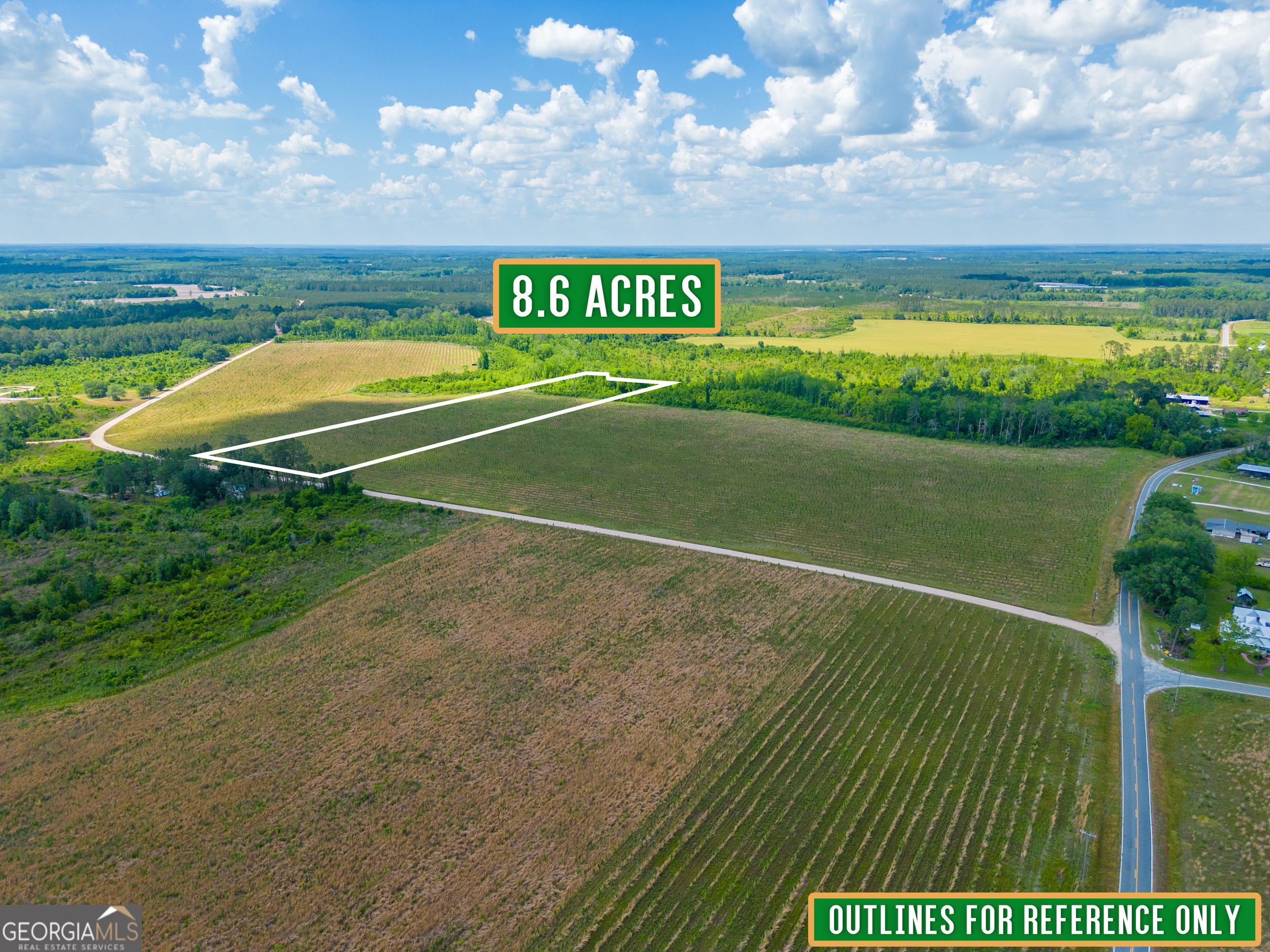 9 Sellers Road Northwest Baxley, GA 31513 - Photo 4 of 7 a view of an outdoor space and tennis court