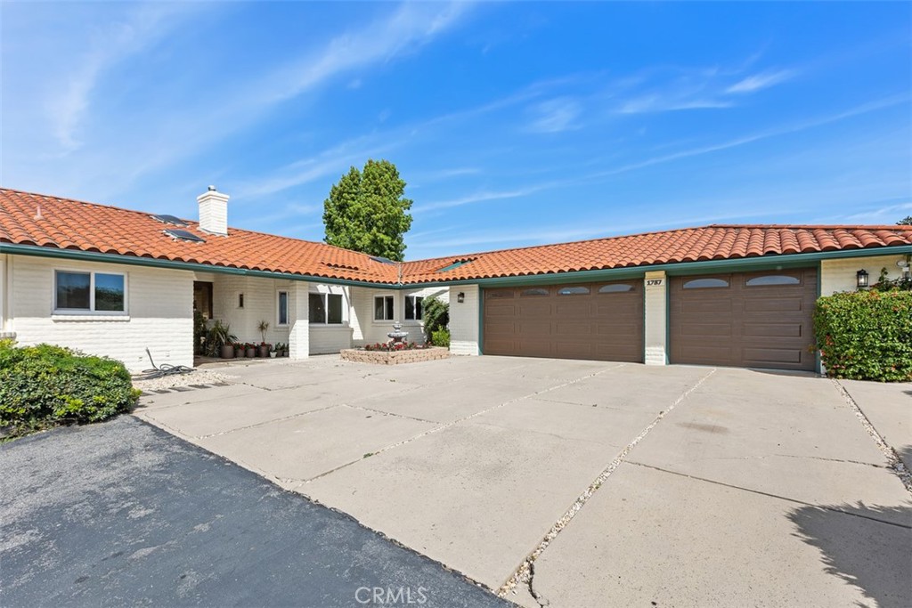 1787 Armadale Road Fallbrook, CA 92028 - Photo 2 of 37