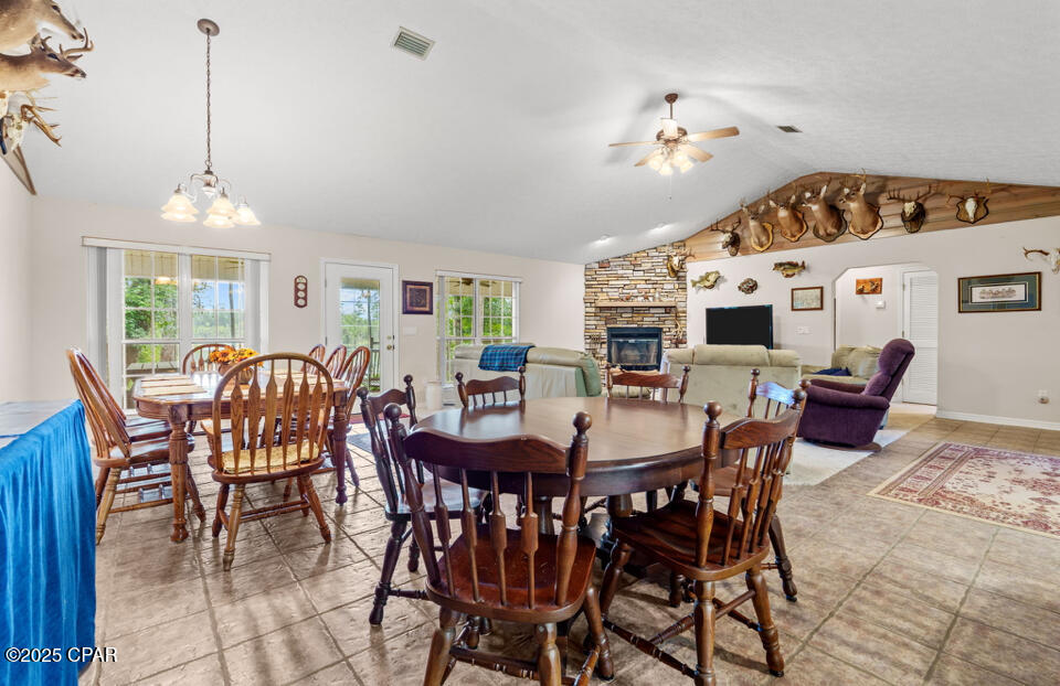 2942 Paradise Lakes Road Chipley, FL 32428 - Photo 15 of 35