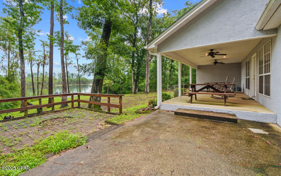 2942 Paradise Lakes Road Chipley, FL 32428 - Photo 28 of 35